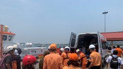 Cấp cứu ngư dân gặp nạn tại khu vực vùng biển quần đảo Hoàng Sa