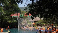 Hơn 310.000 lượt khách đến Quảng Bình dịp nghỉ lễ