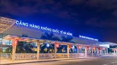 Máy bay chậm gần 2 giờ do khách tung tin có lựu đạn