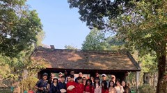  “Tour ngoại” đông khách dịp Tết, vì sao?