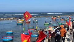 Bài 2 - Miếu thờ và những lời hò, nơi văn hóa biển neo đậu