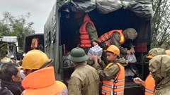 Cảnh báo lừa đảo trong mưa lũ