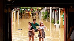 Cần xây dựng thiết chế an toàn cho du khách