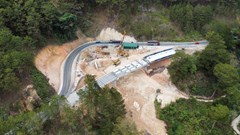 Lâm Đồng: Cầu cạn qua đoạn sạt lở trên đèo Mimosa hoàn thành 80% tiến độ