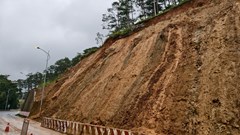 Lâm Đồng: Công bố tình huống khẩn cấp về thiên tai trên đèo Prenn