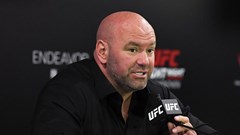 Dana White không thích ý tưởng chuyển lên hạng nặng của Alex Pereira