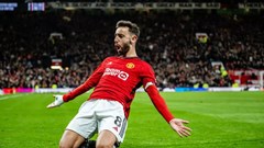 Cầu thủ vừa ra mắt của Man Utd nói thẳng về Bruno Fernandes
