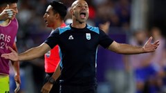 HLV Javier Mascherano sốc nặng sau thất bại của U23 Argentina