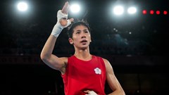 Nữ võ sĩ bị nghi ngờ là nam thứ 2 vào chung kết, giới tính vẫn là 'điểm nóng'