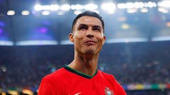 Ronaldo sắp đạt cột mốc 'không ai làm được' trong lịch sử