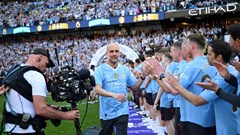 Pep hào phóng, tặng khoản lớn cho đội ngũ Man City