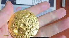 Thanh niên chiết xuất được 191.73 gram vàng trị giá 420 triệu đồng từ thẻ SIM: Không dám tin là có thể làm như này!