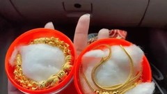 2 chỉ vàng hồi môn của mẹ dạy tôi bài học thấm thía sau 10 năm