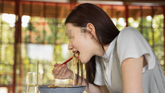 Cô gái 20 tuổi thân hình gầy gò nhưng gan nhiễm mỡ nặng, tỷ lệ mỡ cơ thể lên tới 41%: Bác sĩ chỉ ra 3 thói quen nguy hiểm