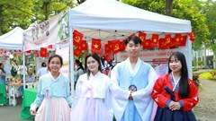 Sôi động Ngày hội giao lưu văn hóa Việt – Hàn lần thứ 3 tại Đại học Đông Á