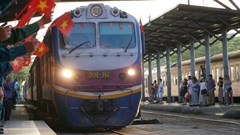 Nồng ấm lễ đón lực lượng diễu binh, diễu hành tại ga Đà Nẵng