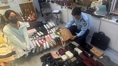 Xử phạt gần 280 triệu đồng, tạm giữ hàng trăm sản phẩm vi phạm 