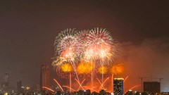 Vũ điệu rồng và bản hòa ca ánh sáng bùng nổ sông Hàn