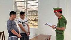 Bắt 2 kẻ giả danh công an cướp tài sản tại tụ điểm đánh bạc ở Đà Nẵng