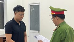 Bắt đối tượng giả danh công an hiếp dâm nữ sinh 18 tuổi