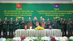 Hội nghị liên tịch giữa Quân khu 5 và Quân khu 1 (Quân đội Hoàng gia Campuchia)