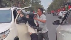 Bắt đối tượng hành hung người khác sau va chạm giao thông