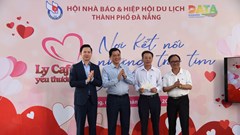 Chung tay vì cộng đồng từ “Ly café yêu thương”