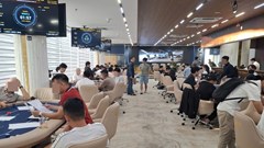 Triệt xóa sòng bạc “núp bóng” giải poker tại khách sạn ven biển