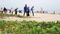 Lan tỏa thông điệp “giữ xanh biển Đà Nẵng”
