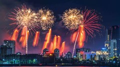 Mãn nhãn màn trình diễn pháo hoa “Tầm nhìn” của hai đội Úc và Bồ Đào Nha