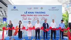 Khai trương điểm trưng bày “Tinh hoa Đà Nẵng” tại Nhà ga quốc tế Đà Nẵng