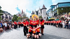 Chạm nhịp tự hào, nối dài hành trình trải nghiệm