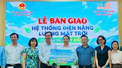 Khu du lịch Núi Thần Tài bàn giao hệ thống điện mặt trời trị giá 1 tỉ đồng cho xã Hòa Vang