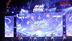 Sôi động không gian văn hóa, ẩm thực bên biển