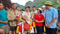 Cứu trợ 380 gia đình bị thiệt hại do mưa lũ tại tỉnh Sơn La và Điện Biên