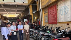 Xây dựng văn hoá ứng xử để chợ truyền thống cạnh tranh với siêu thị