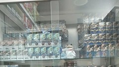 Đề xuất tăng thuế thuốc lá chưa đủ để đạt mục tiêu giảm tỉ lệ hút thuốc