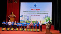 Phụ nữ Thủ đô chung tay phân loại và xử lý rác thải