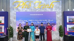 Trao giải cuộc thi “Gia đình đọc sách”