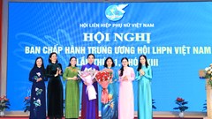 Bà Nguyễn Thị Tuyến được bầu làm Chủ tịch Hội LHPN Việt Nam
