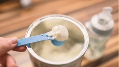Bộ Y tế quy định sữa và thực phẩm chức năng dành cho trẻ dưới 6 tuổi thuộc diện bình ổn giá