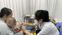 Tăng cường công tác khám, điều trị và kiểm soát lây nhiễm bệnh sởi