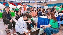 Khám, cấp phát thuốc miễn phí cho gần 5.000 người dân tại 4 tỉnh, thành