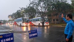 Công nhân yên tâm rời thành phố về quê ăn Tết