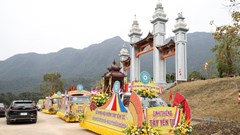 Lễ rước bài vị Tam Tổ Trúc Lâm tại khai hội Xuân Tây Yên Tử