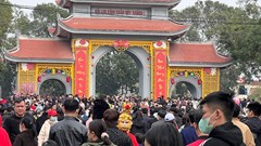 Hội Lim đón hàng nghìn du khách nô nức trẩy hội đầu Xuân