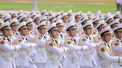 Biểu dương lực lượng Quân đội nhân dân Việt Nam