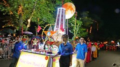 Sơn Tây rực rỡ Hội thi mô hình đèn Trung thu 2025