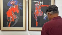 Những gam màu rực rỡ trong “Triển lãm Tháng 10”