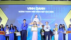 Trưởng bản Mùa A Thi, ca sĩ Hoà Minzy... được vinh danh “Thanh niên sống đẹp” năm 2025